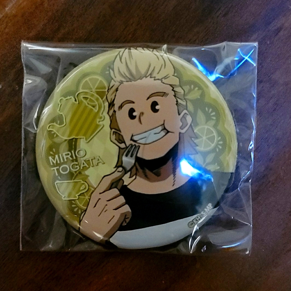 Togata Button